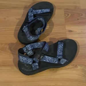 Blue Teva Hurricane Sandals 6576 size 7
